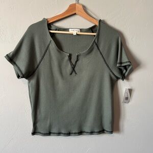 NWTs Notch Front Waffle Knit Cropped Tee